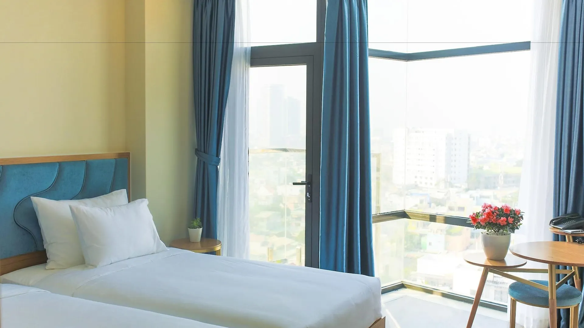 San Marino Boutique Danang Hotel 4*, Da Nang